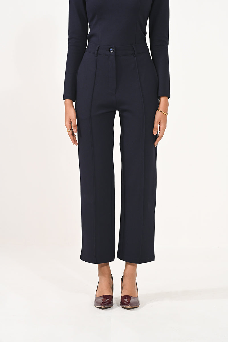 Tapered pintuck pants