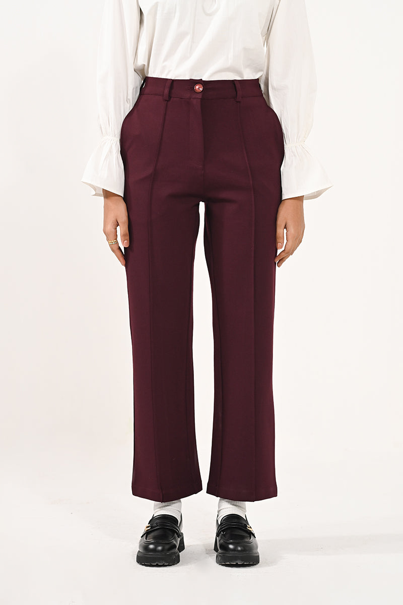 Tapered pintuck pants