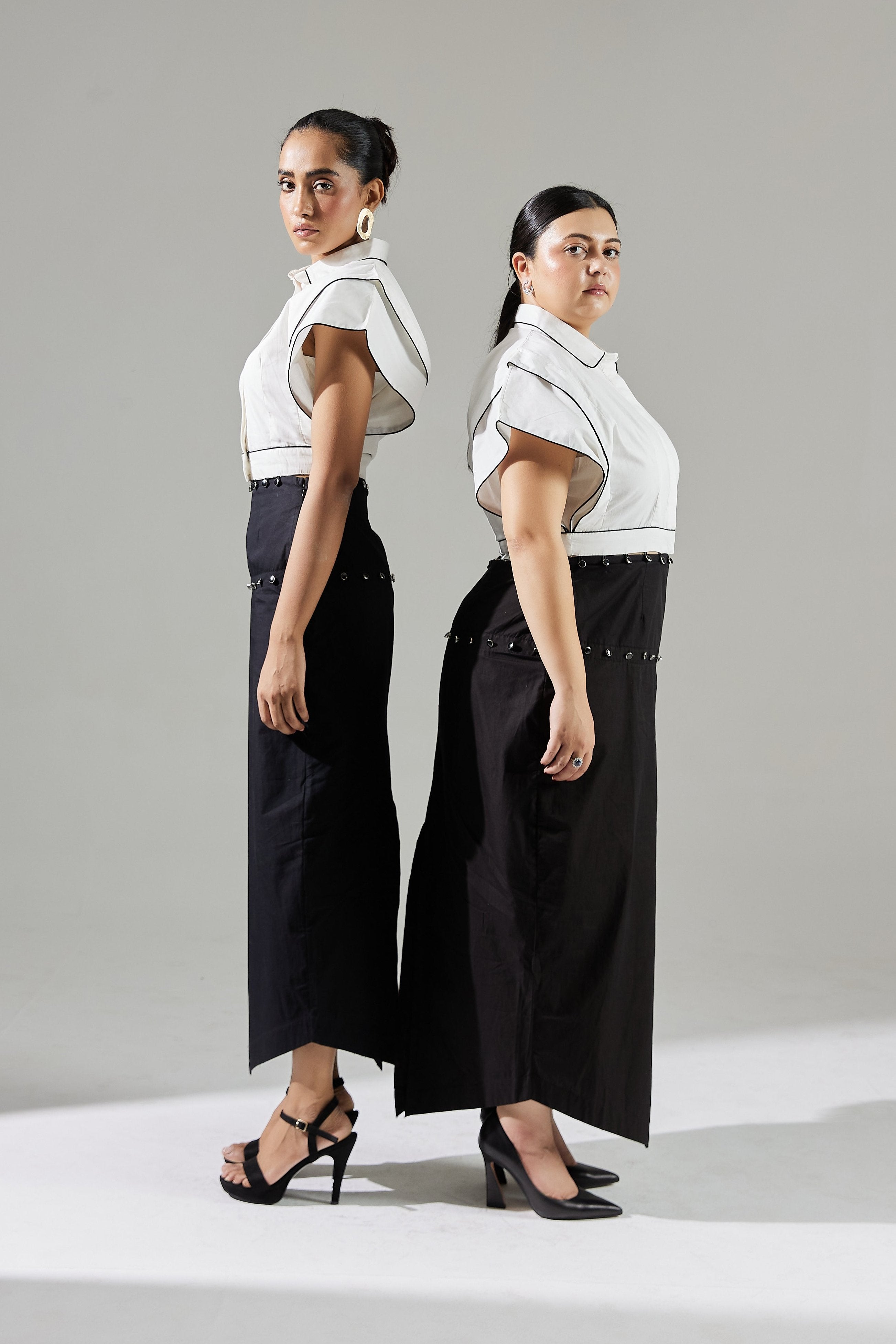 Button Embellished Pencil Skirt