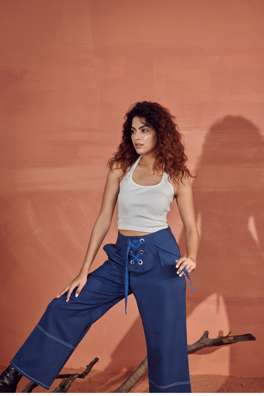 Antalia Mid-Rise Straight Pants