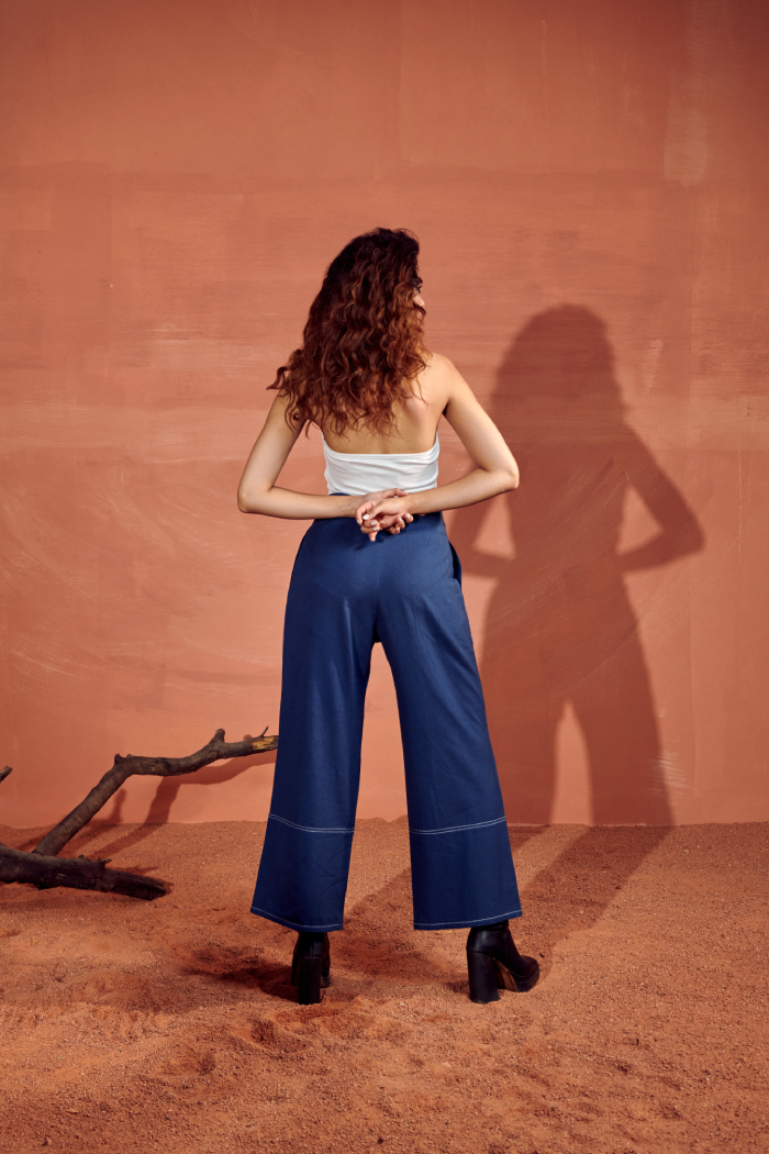 Antalia Mid-Rise Straight Pants