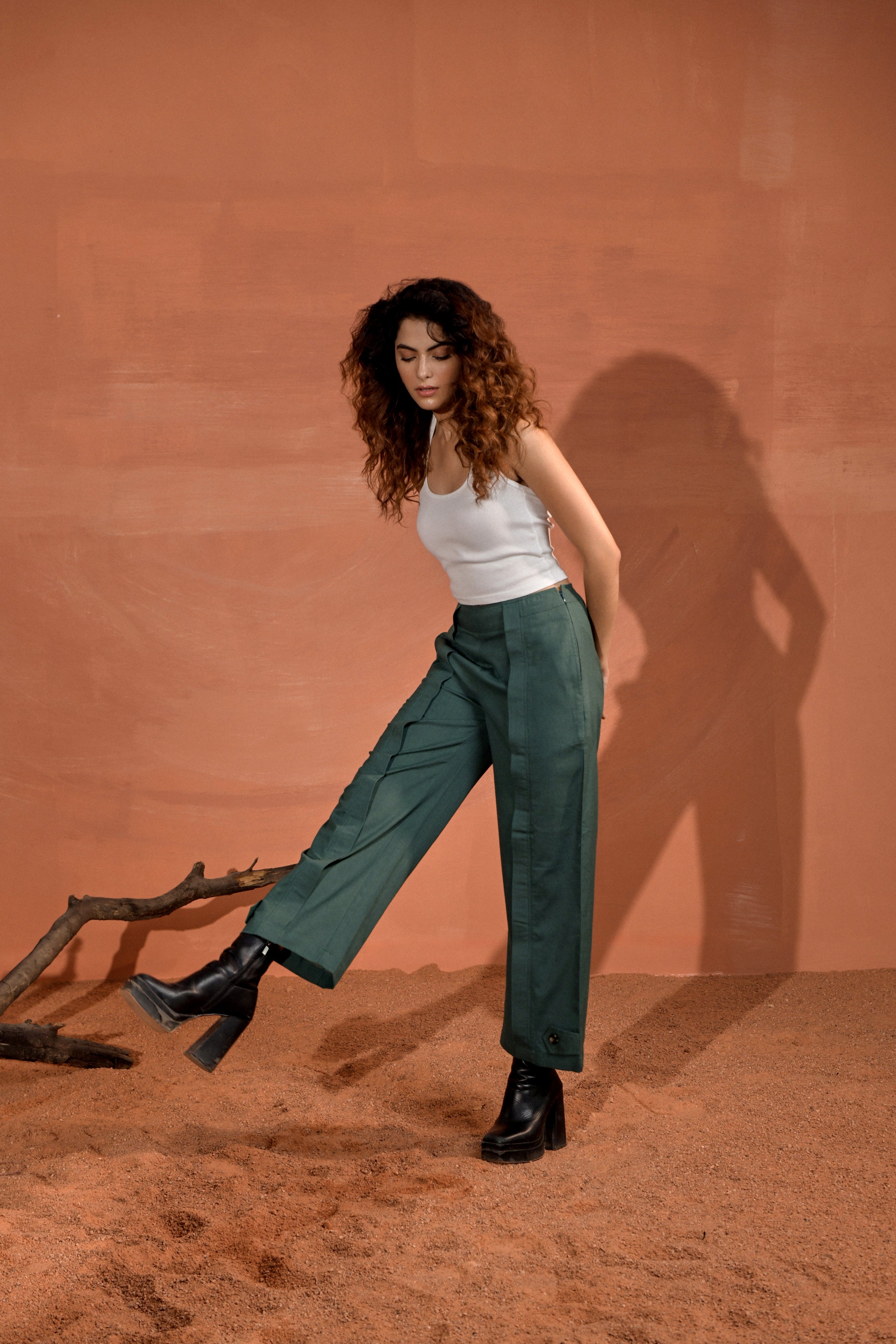 Yoshida Mid-Rise Straight Pants