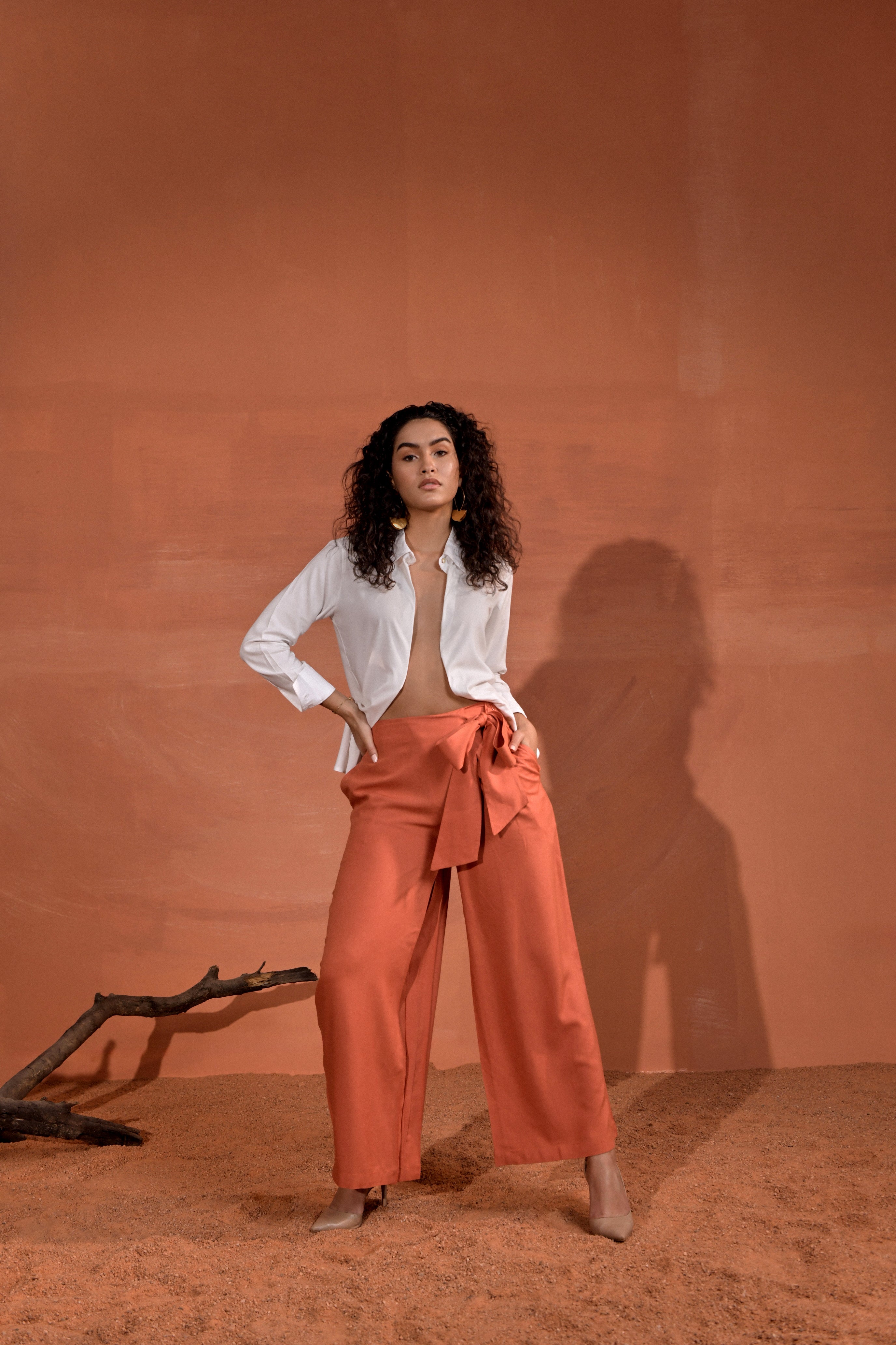 Lizzie Mid-Rise Straight Flowy Pants