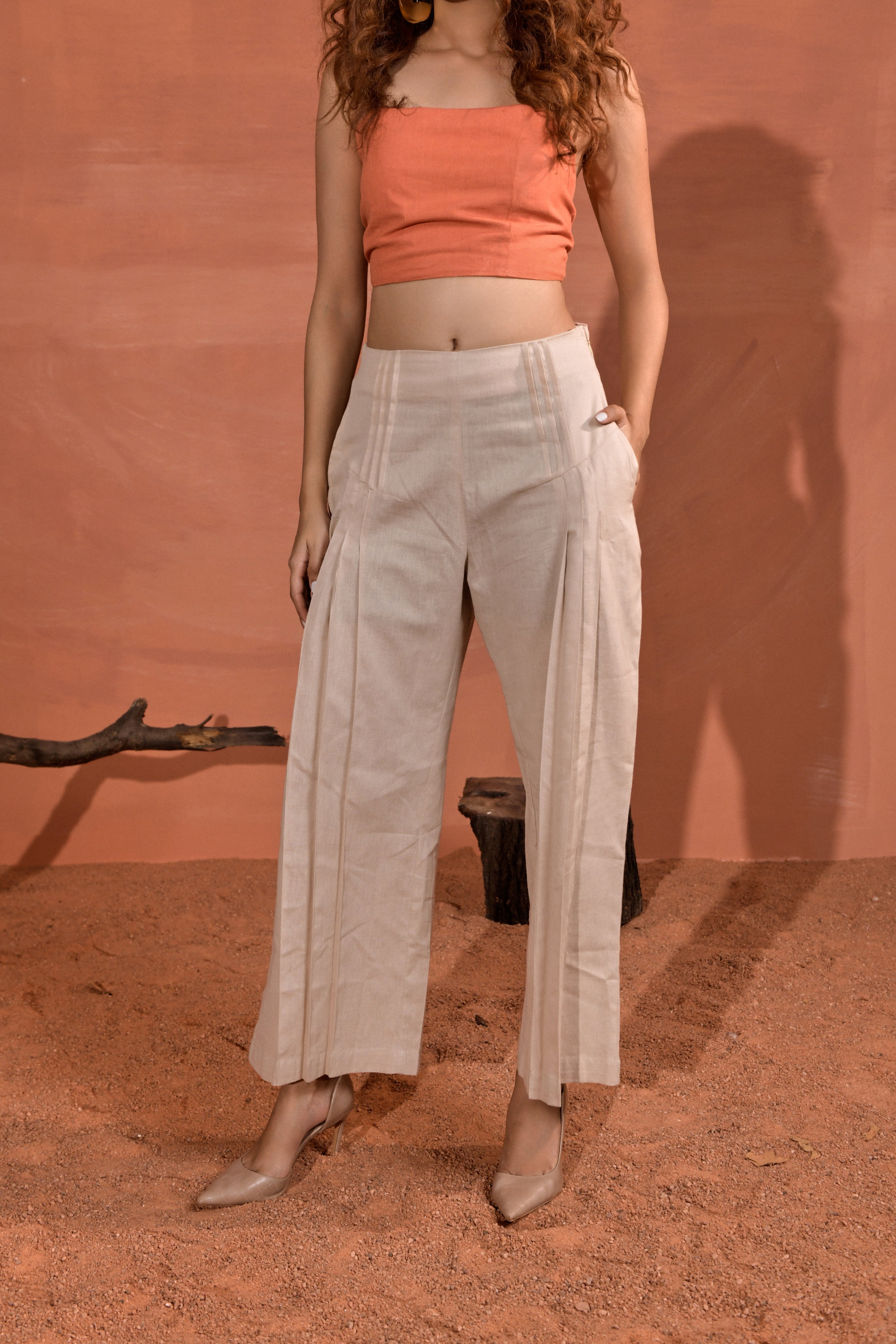 Elenor Mid-Rise Straight Pants