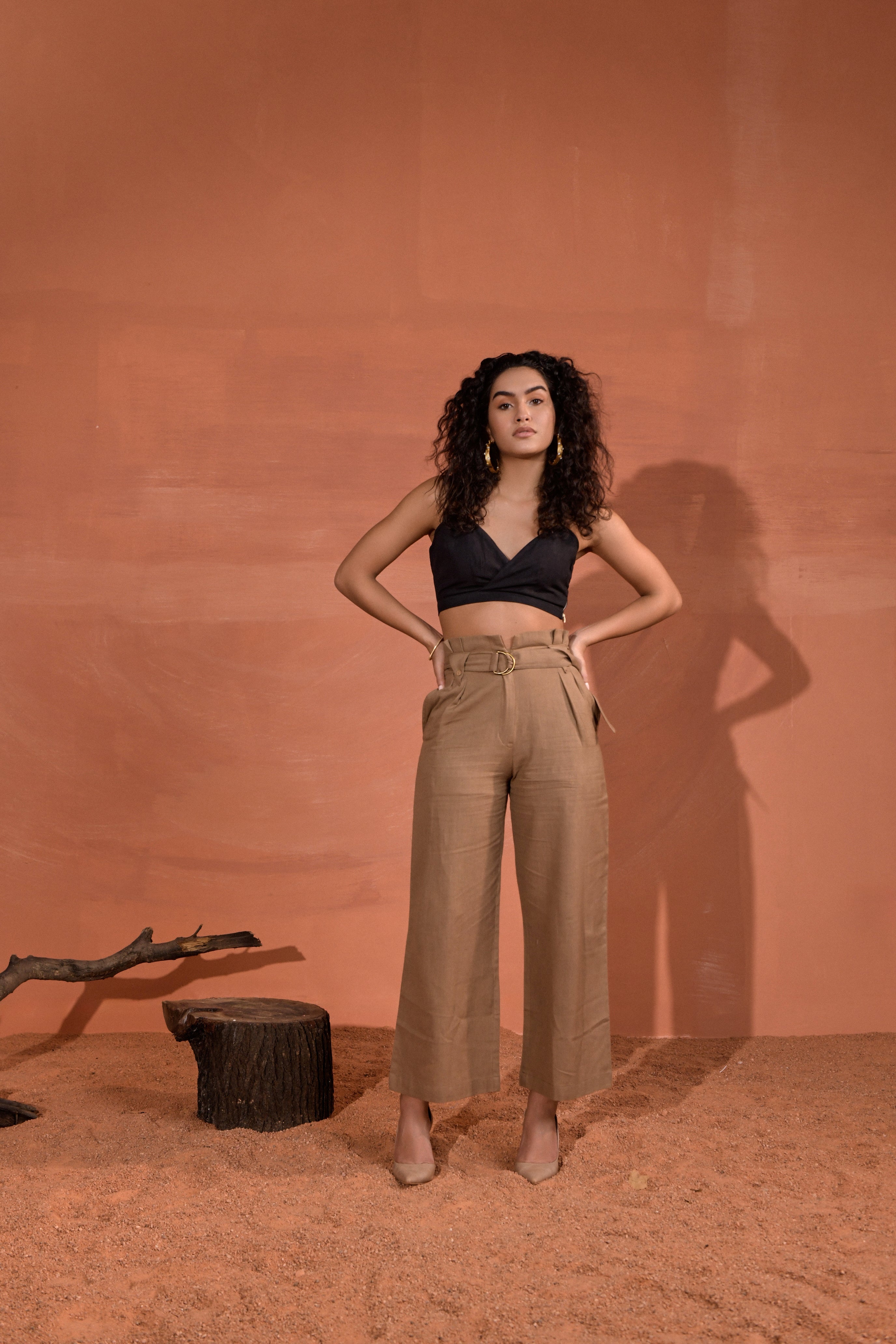 Hana High-Rise Straight Pants