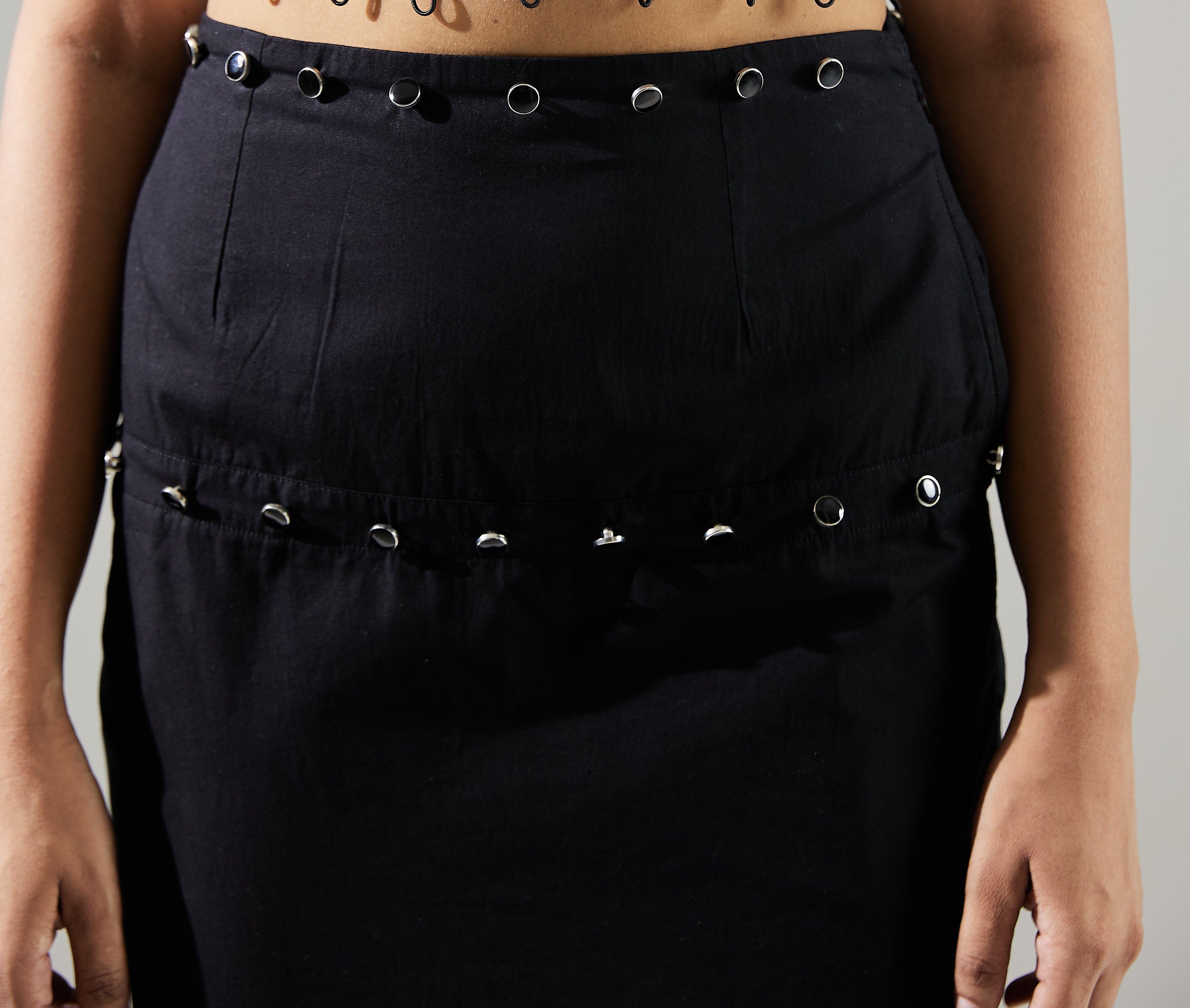 BUTTON EMBELLISHED PENCIL SKIRT