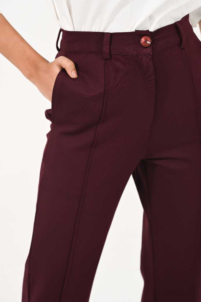 Tapered pintuck pants