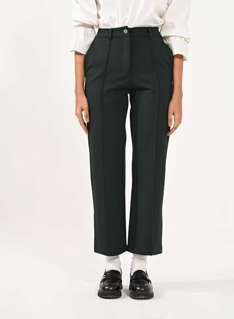 Tapered pintuck pants