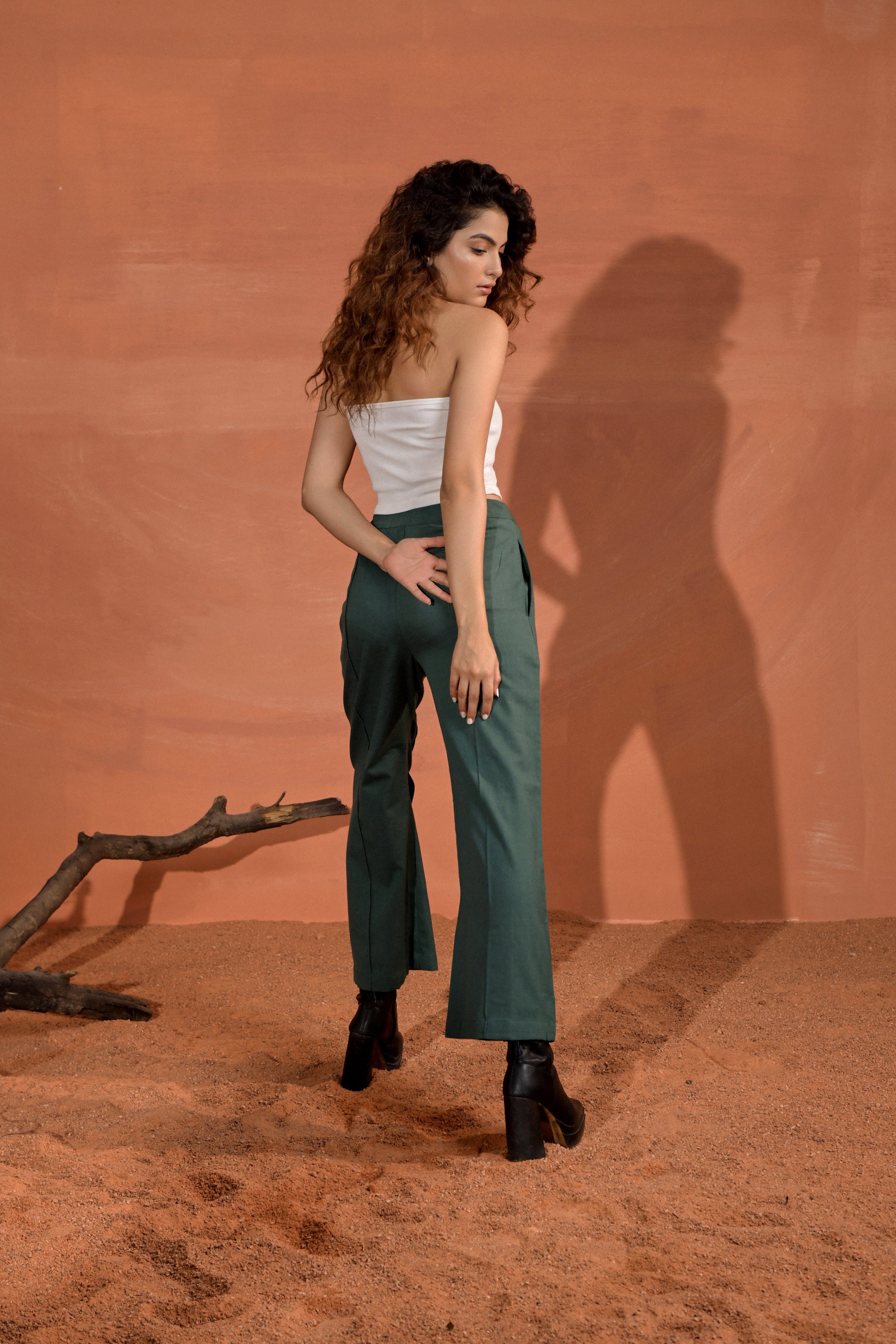 Yoshida Mid-Rise Straight Pants